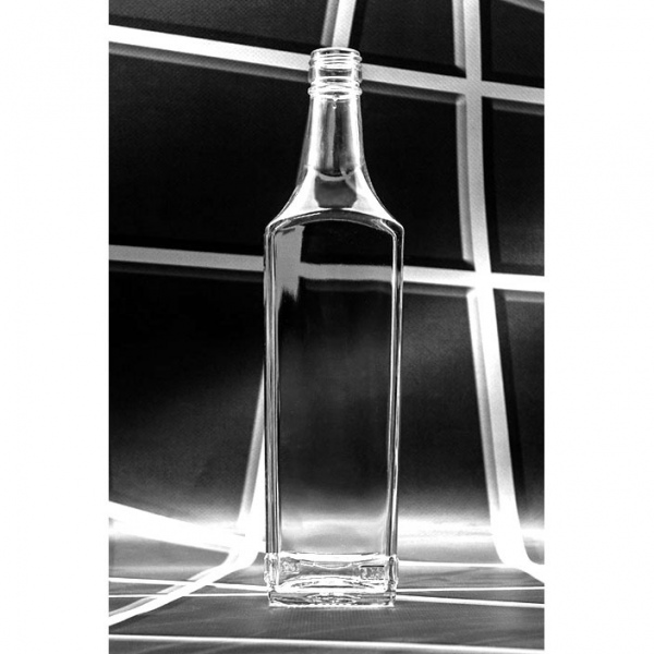 Saphire 500 ml / screw stopper